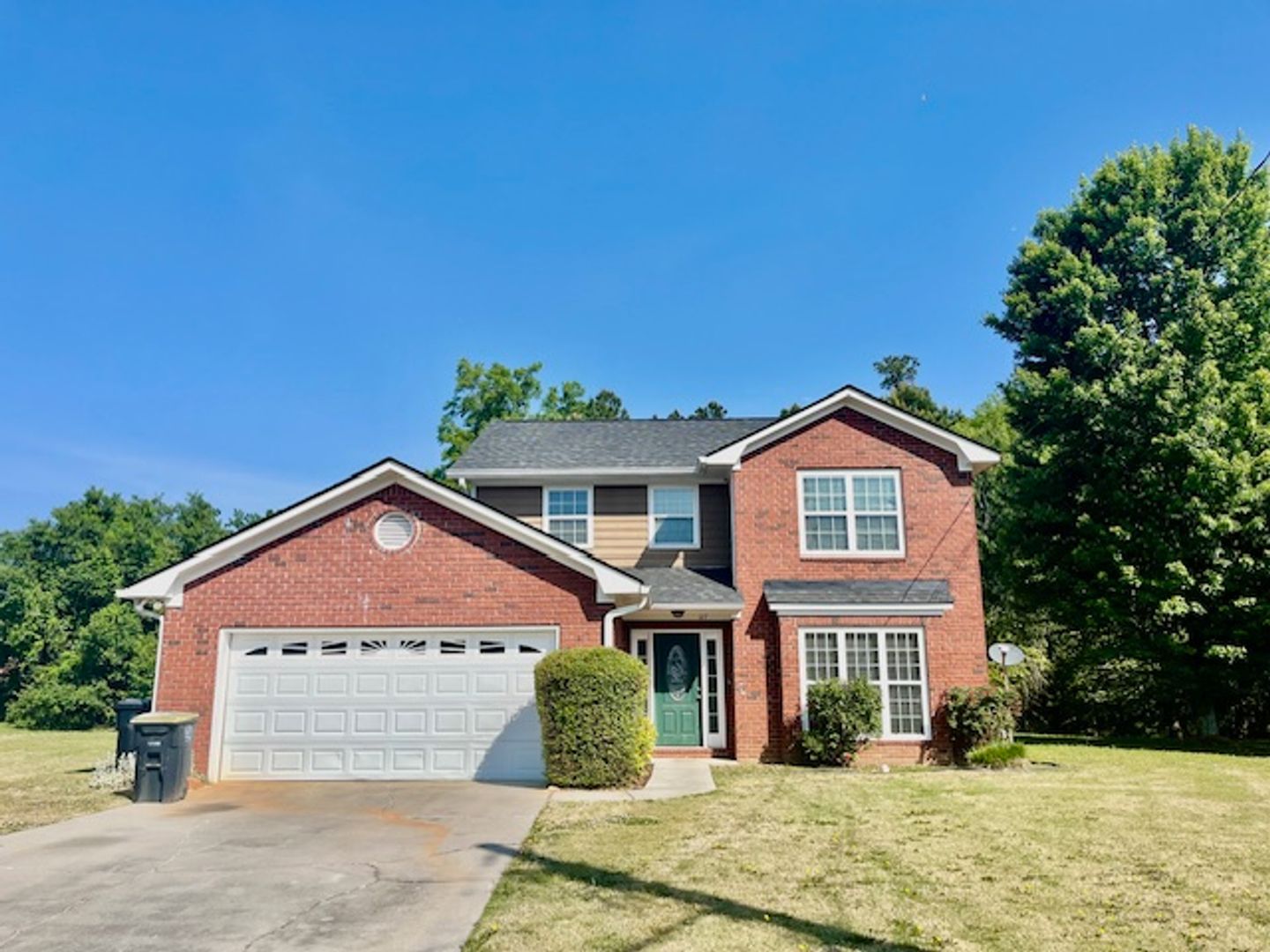 Rome House: 127 Deer Run Trail