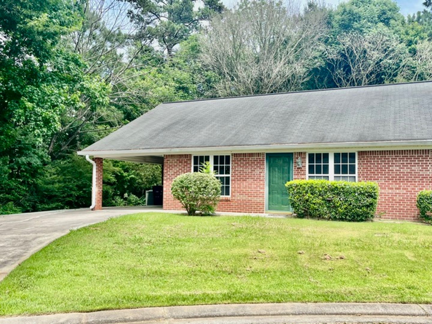 Rome Apartment: 12-14 Pintail Court