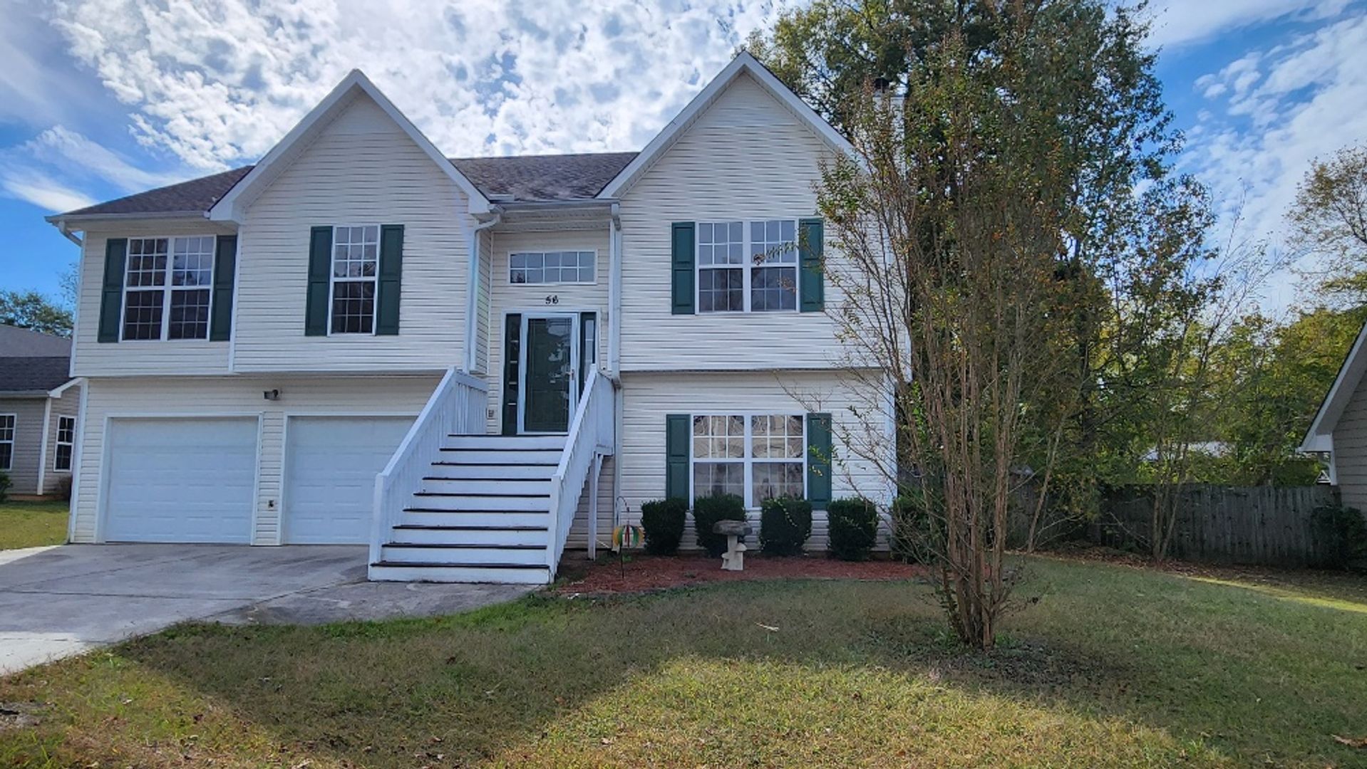 Rome House: 56 Trillium Trail
