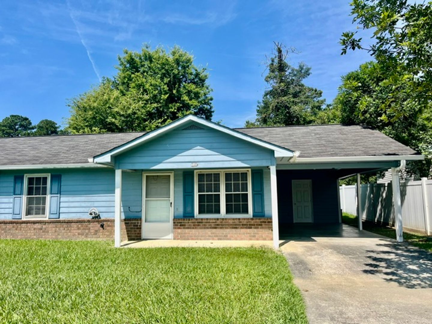 Rome Apartment: 236 Hennon Drive