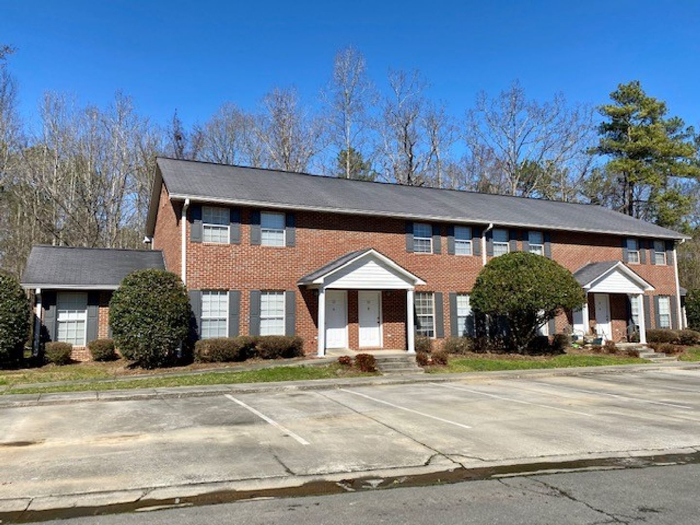 Rome Apartment: Summerstone Dr