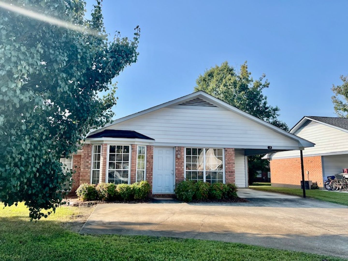 Rome Apartment: 3 Rockcreek Drive & 355 Mathis Drive