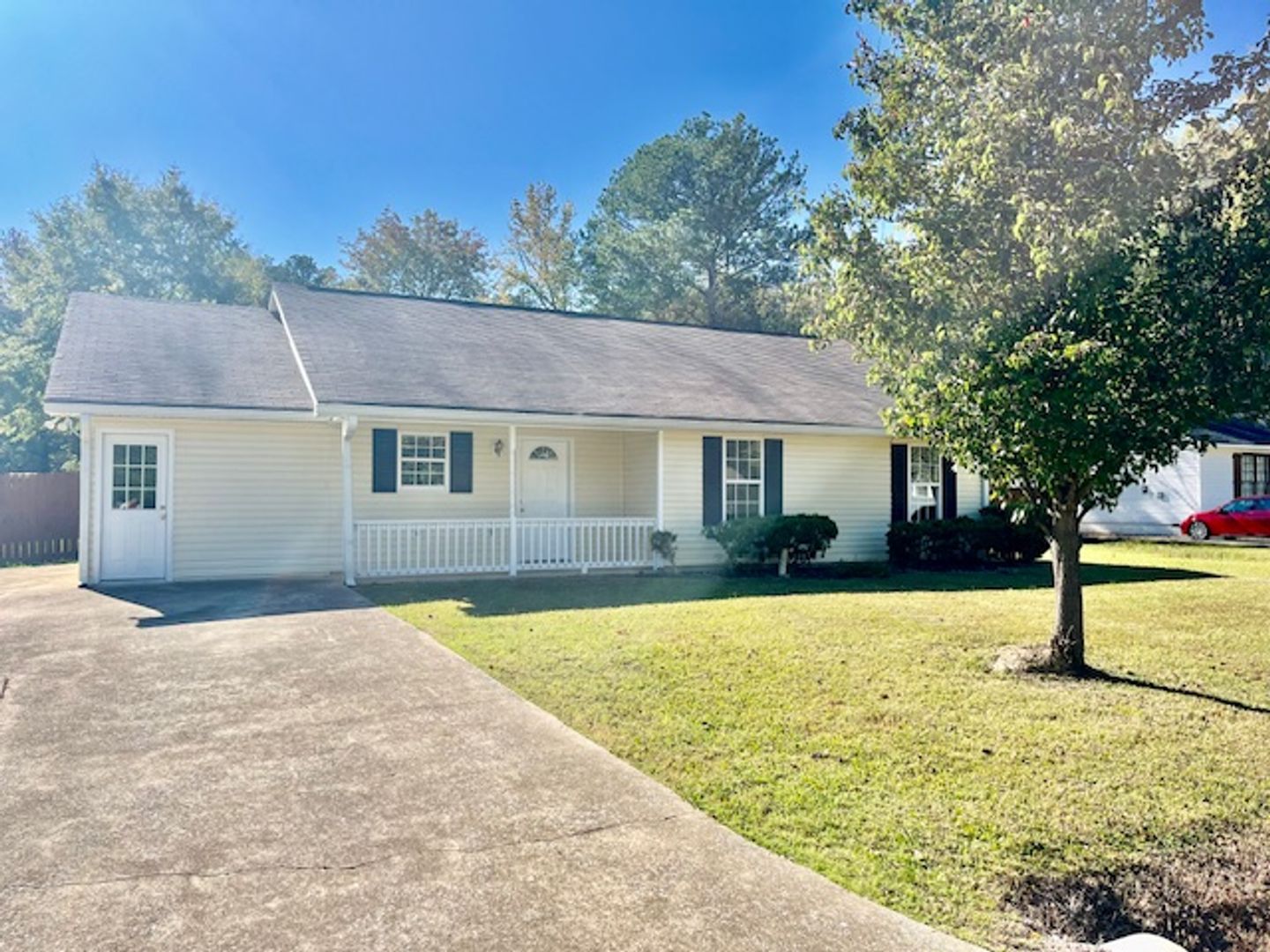 Rome House: 15 Glenda Dr