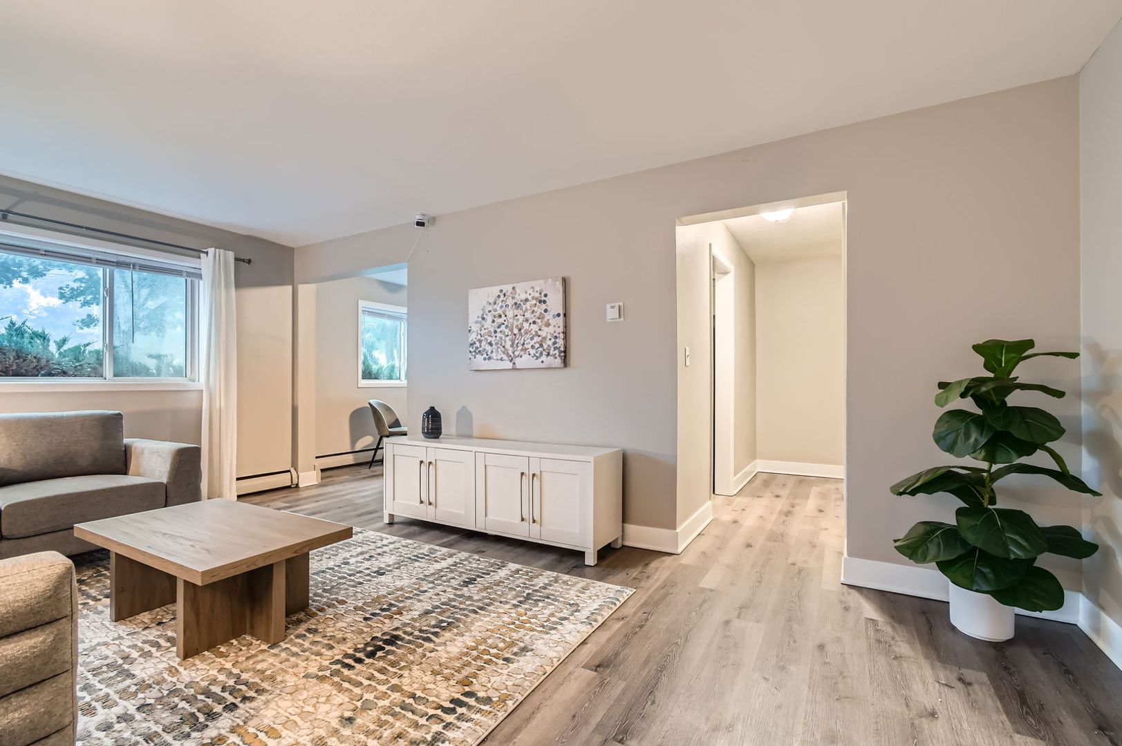 Brooklyn Center Apartment: 6425 Beard Avenue N