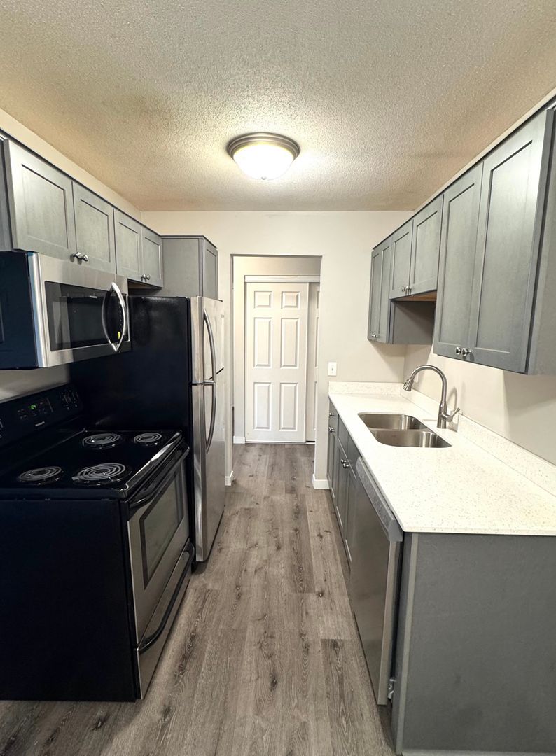 New Hope Apartment: 4510 Rhode Island Ave. N.