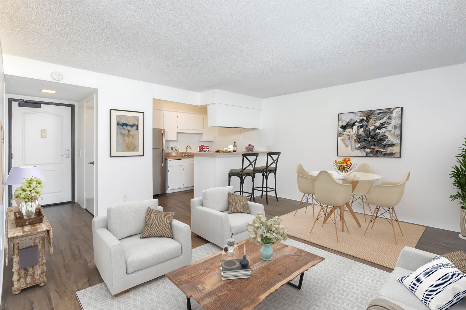 Port Hueneme Apartment: Park Madera