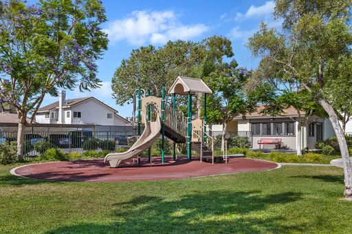 Spacious & Upgraded 1-Bedroom in Oxnard! – photo 1