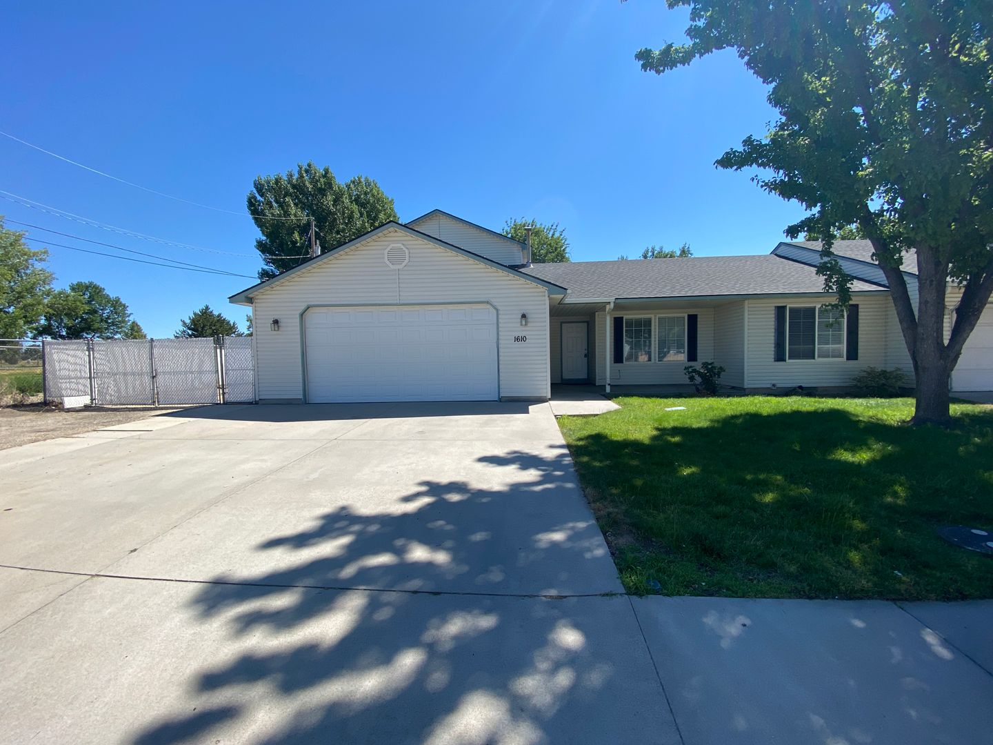 Caldwell Apartment: 1610 N. Ohio Ave