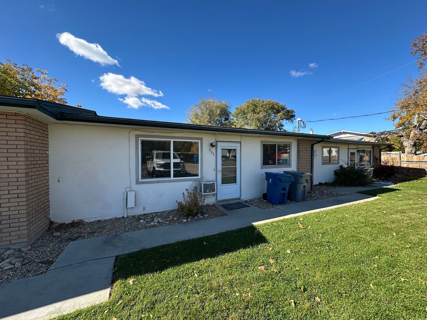 Nampa Apartment: 903 W Delaware Dr
