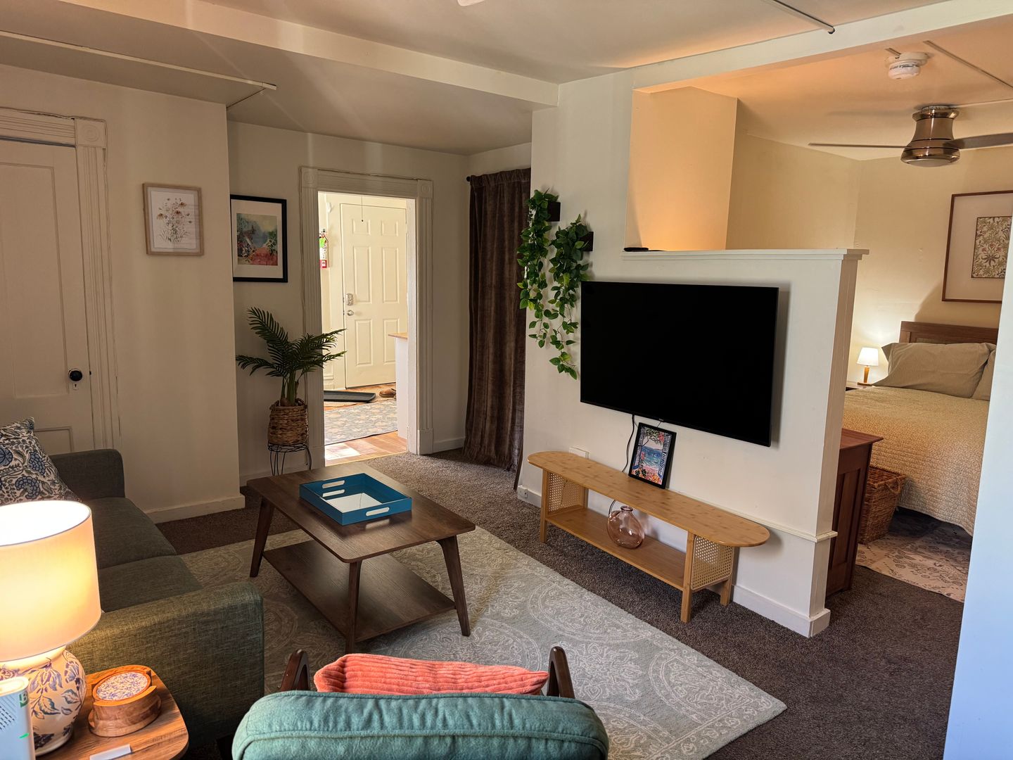 Burlington Apartment: 40 Converse Court