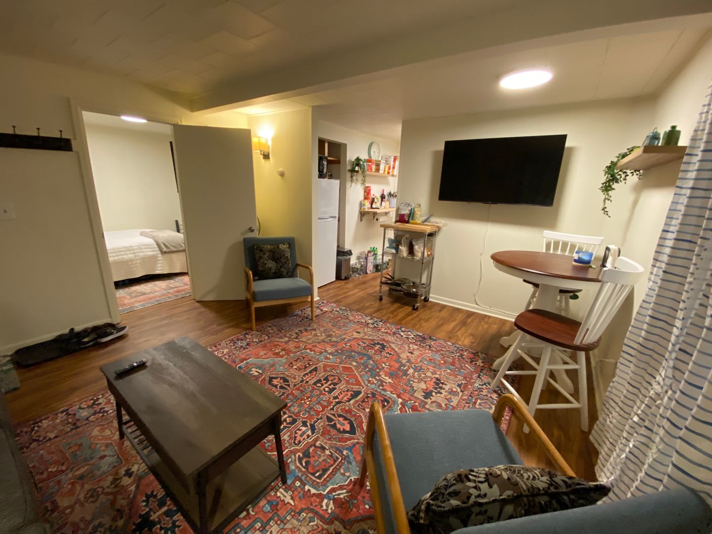 Burlington Apartment: 98 Grant Street