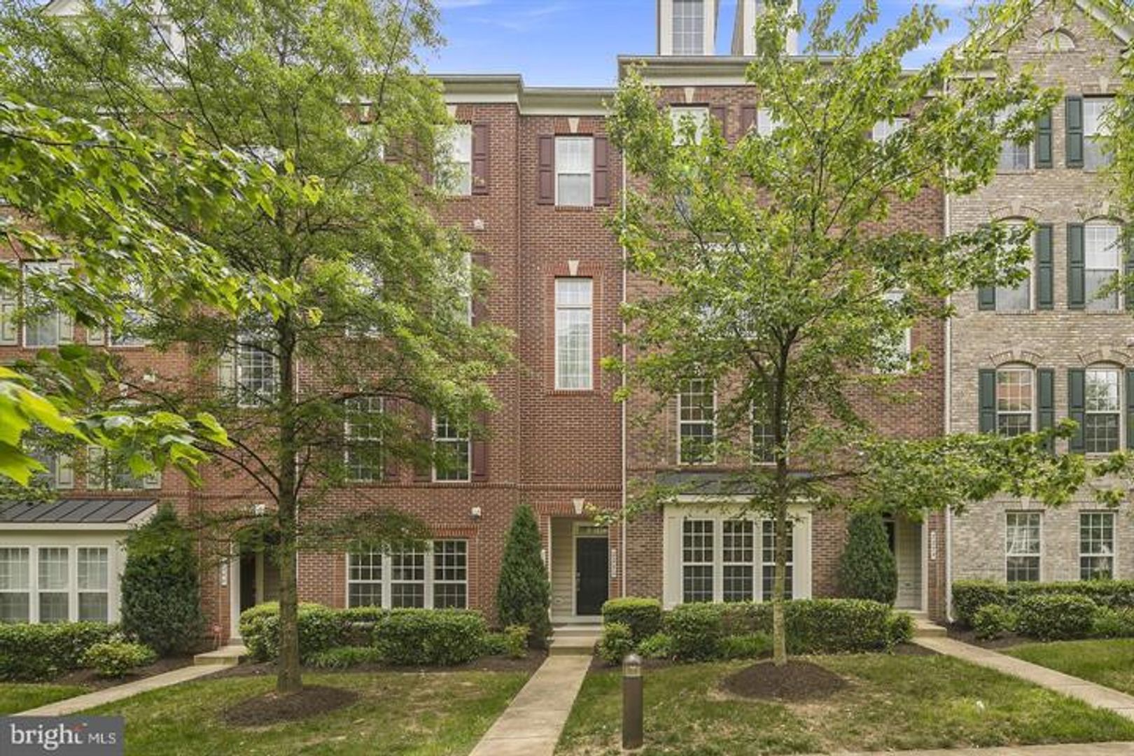 Woodbridge Townhome: 2248 Margraf Circle