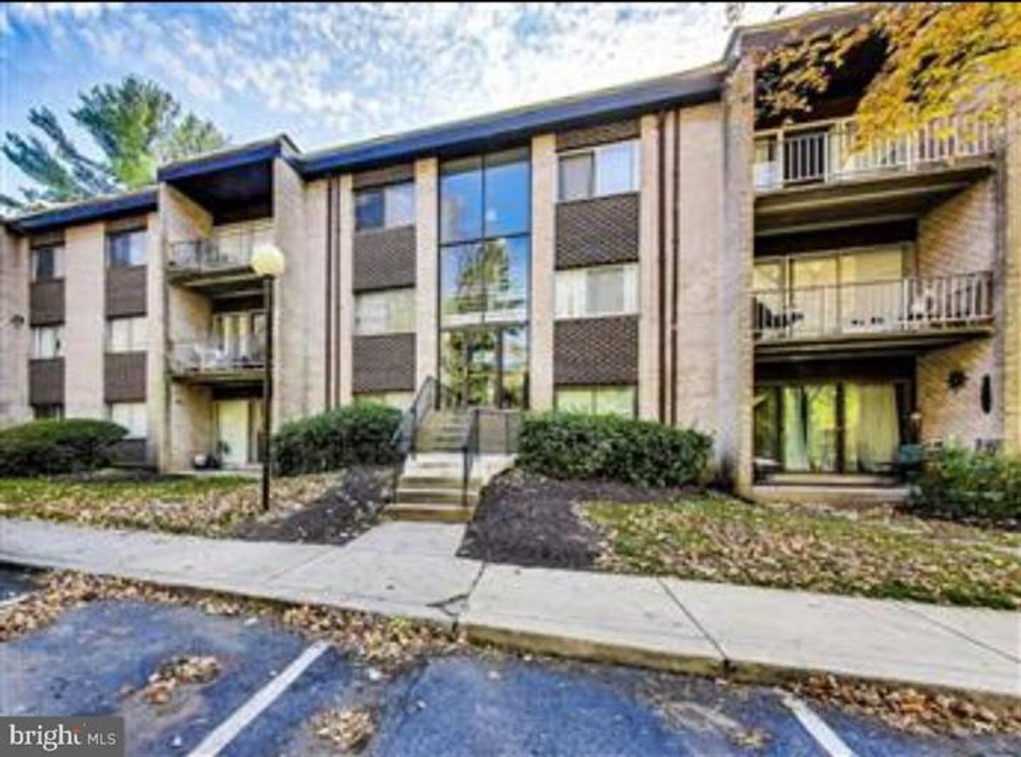 Silver Spring Condo: 3732 Bel Pre Rd APT 9