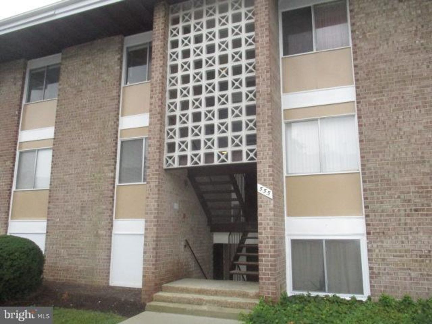 Oxon Hill House: 555 Wilson Bridge Dr Unit #6754 C-1