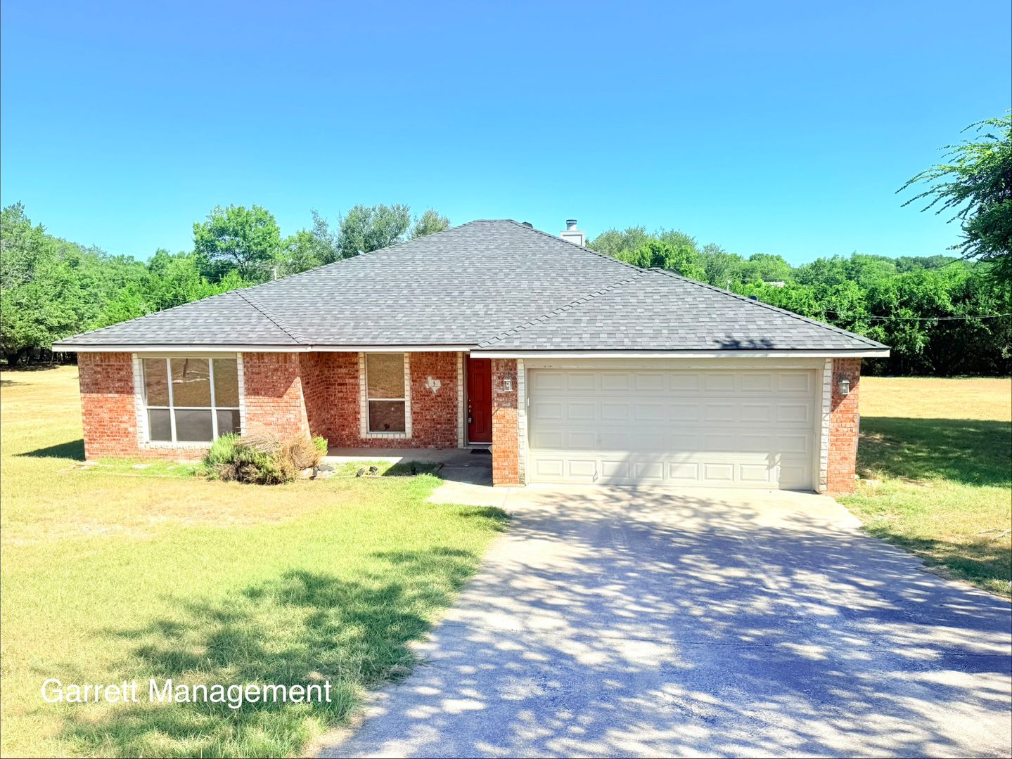 Lampasas House: 5 Chris Ave