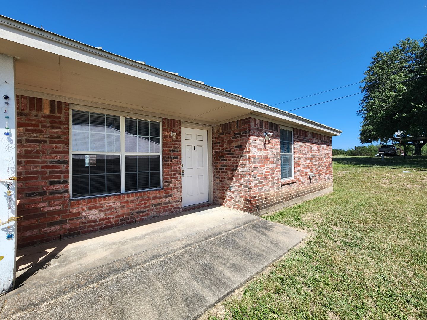 Lampasas Apartment: 811 East Avenue I