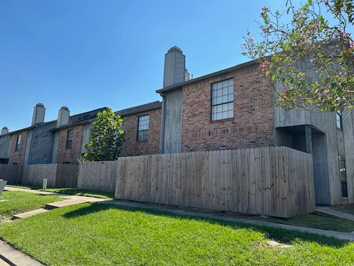 13651 Kenner Ave., Apt. D – photo 1