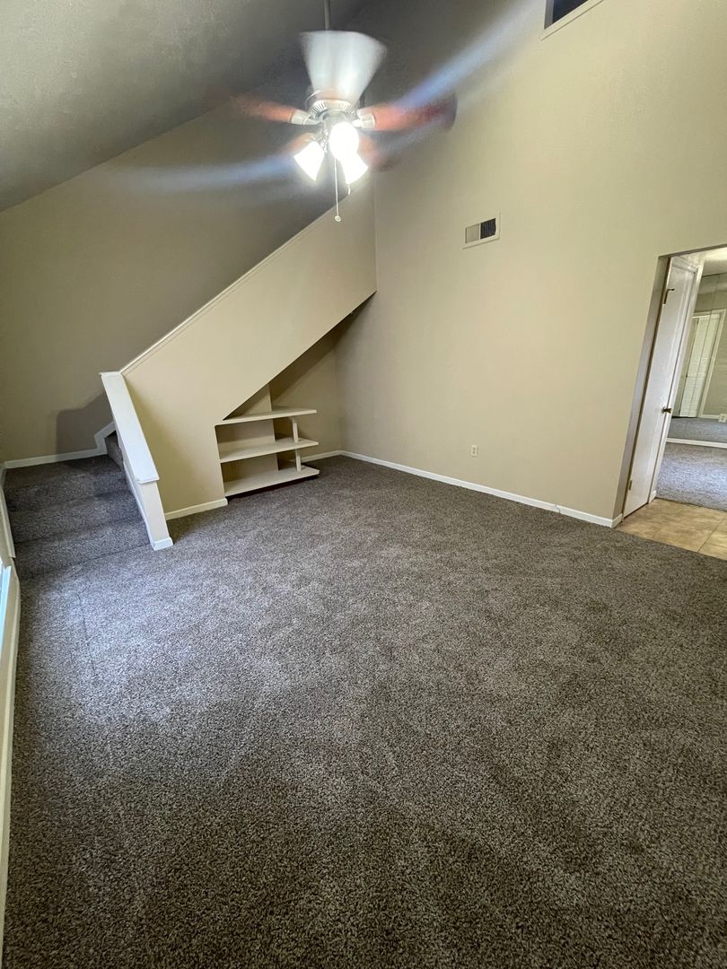 Baton Rouge Apartment: TOWNSOUTH