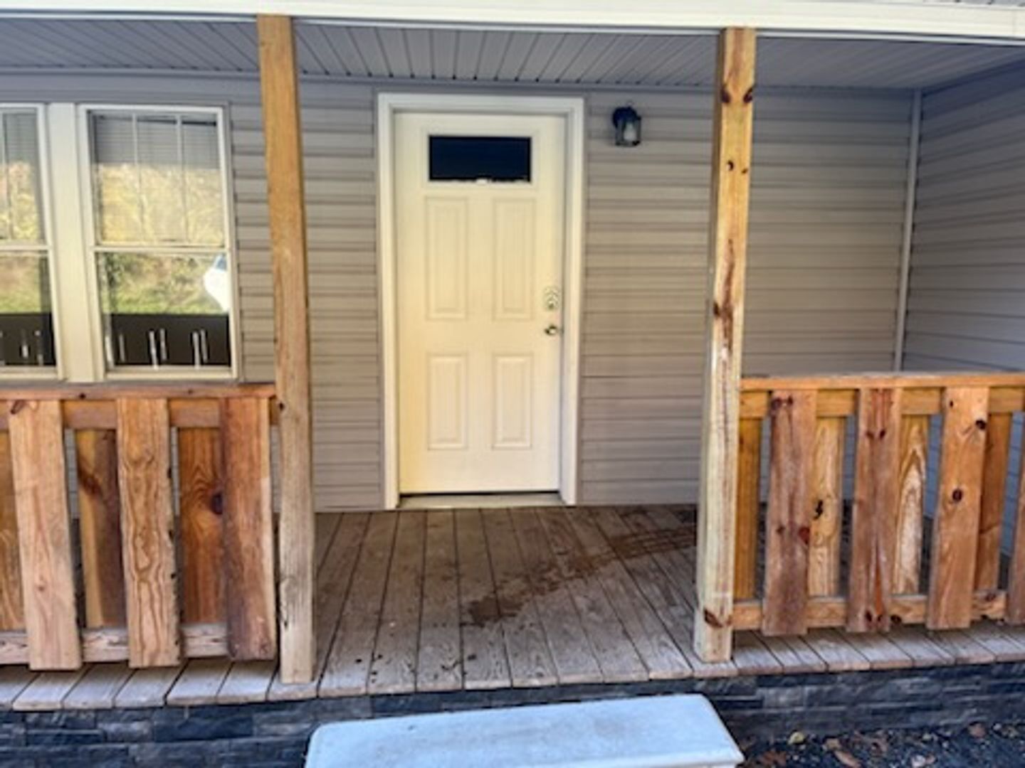 Glenville Apartment: 1152 WV HWY 5E