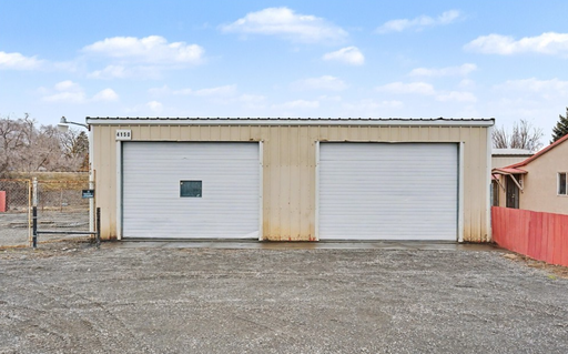 Shop Space for Lease on Stratford Road! – photo 1