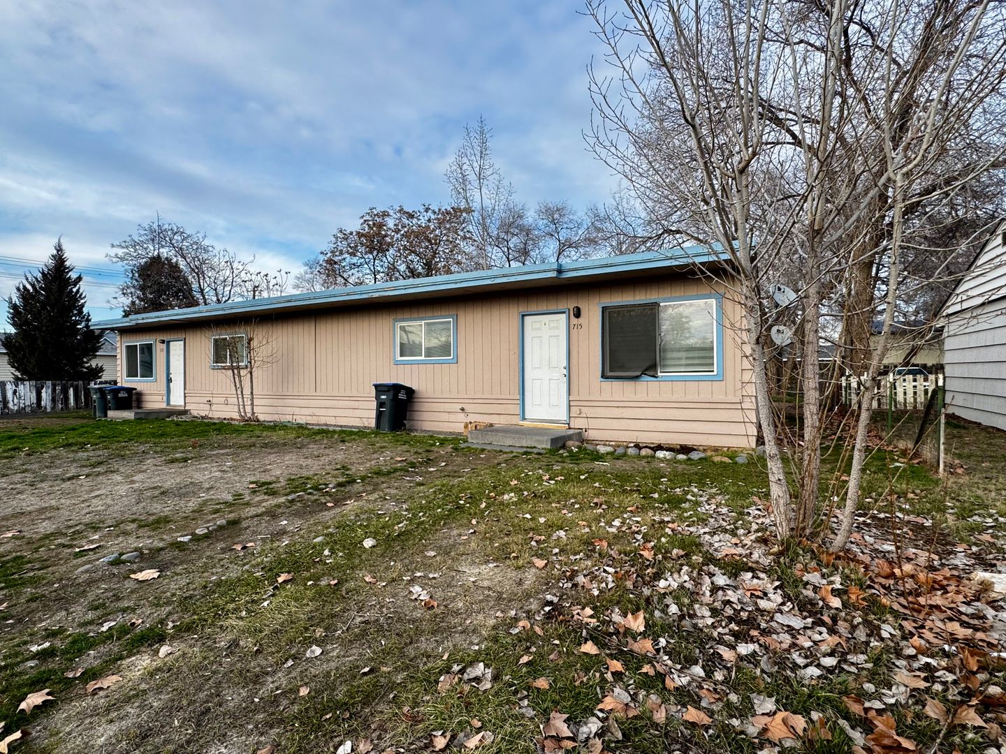 Moses Lake House: 715 woodberry