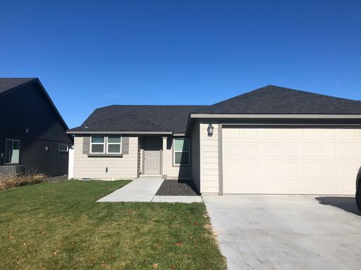 Home in Crossroad Neighborhood! – photo 1