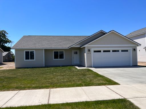 Newer Construction Home For Rent! – photo 1