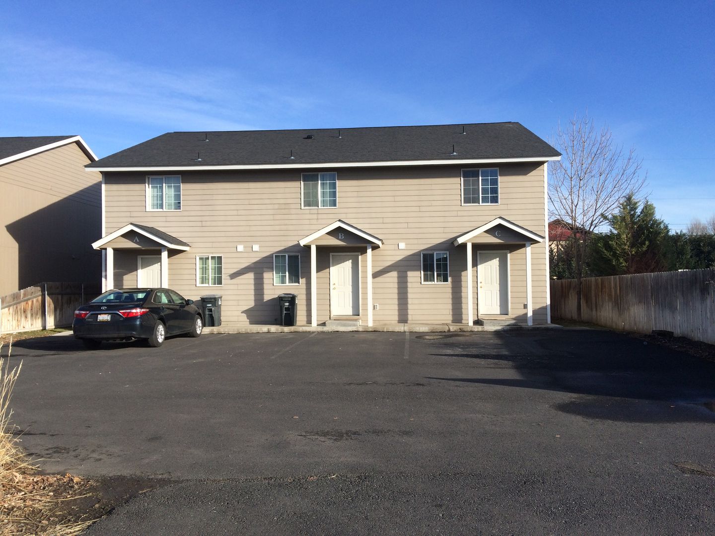 Moses Lake Apartment: 1713 W Fern Dr