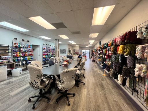 High visibility Office Space! – photo 1