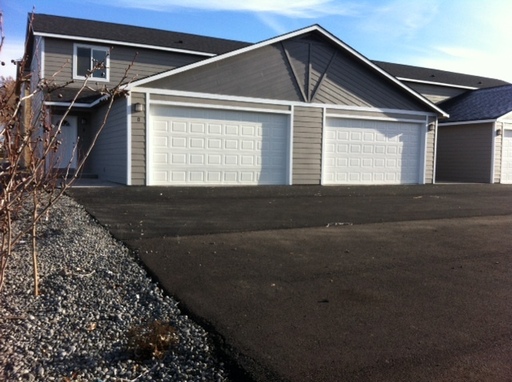 4 Plex for Rent – photo 1