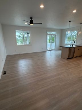 Reduced Rent! New Construction Condo Now $2,200/mo!! – photo 1