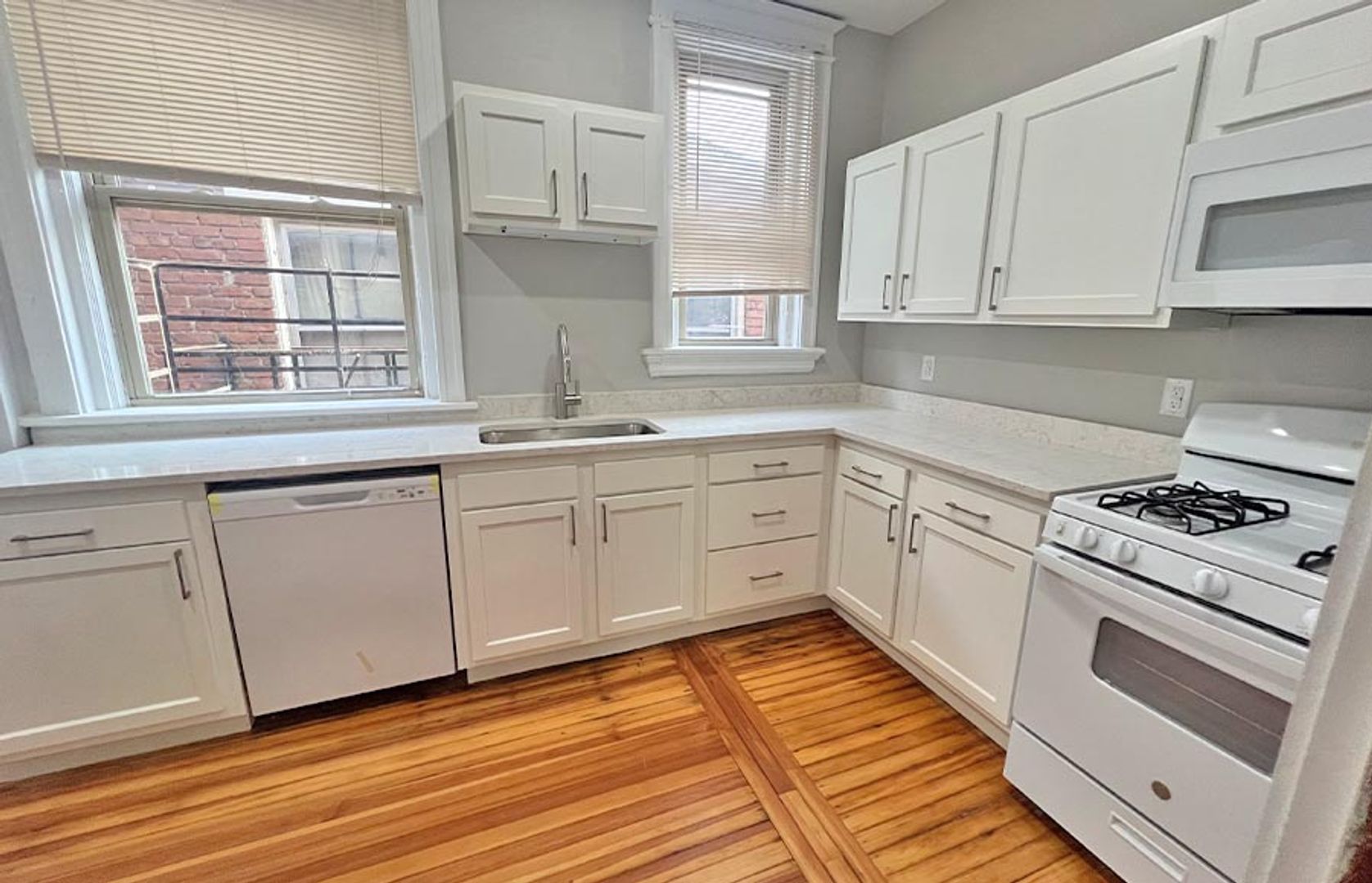 Cincinnati Apartment: 3227 Jefferson Avenue