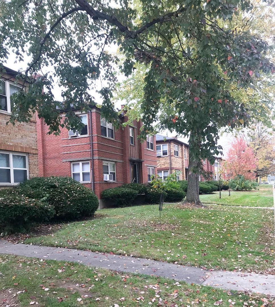 Cincinnati Apartment: 2702 Edroy Court