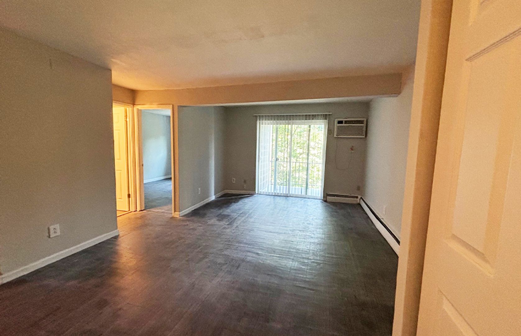 Cincinnati Apartment: 714 Clifton Colony Dr