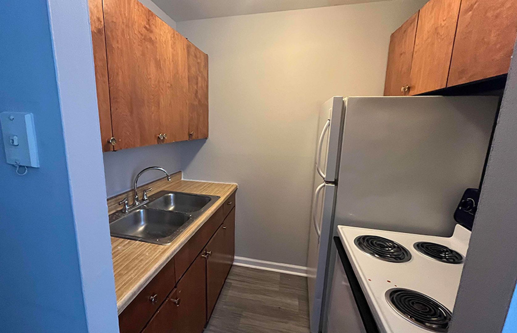 Cincinnati Apartment: 880 Lafayette Avenue