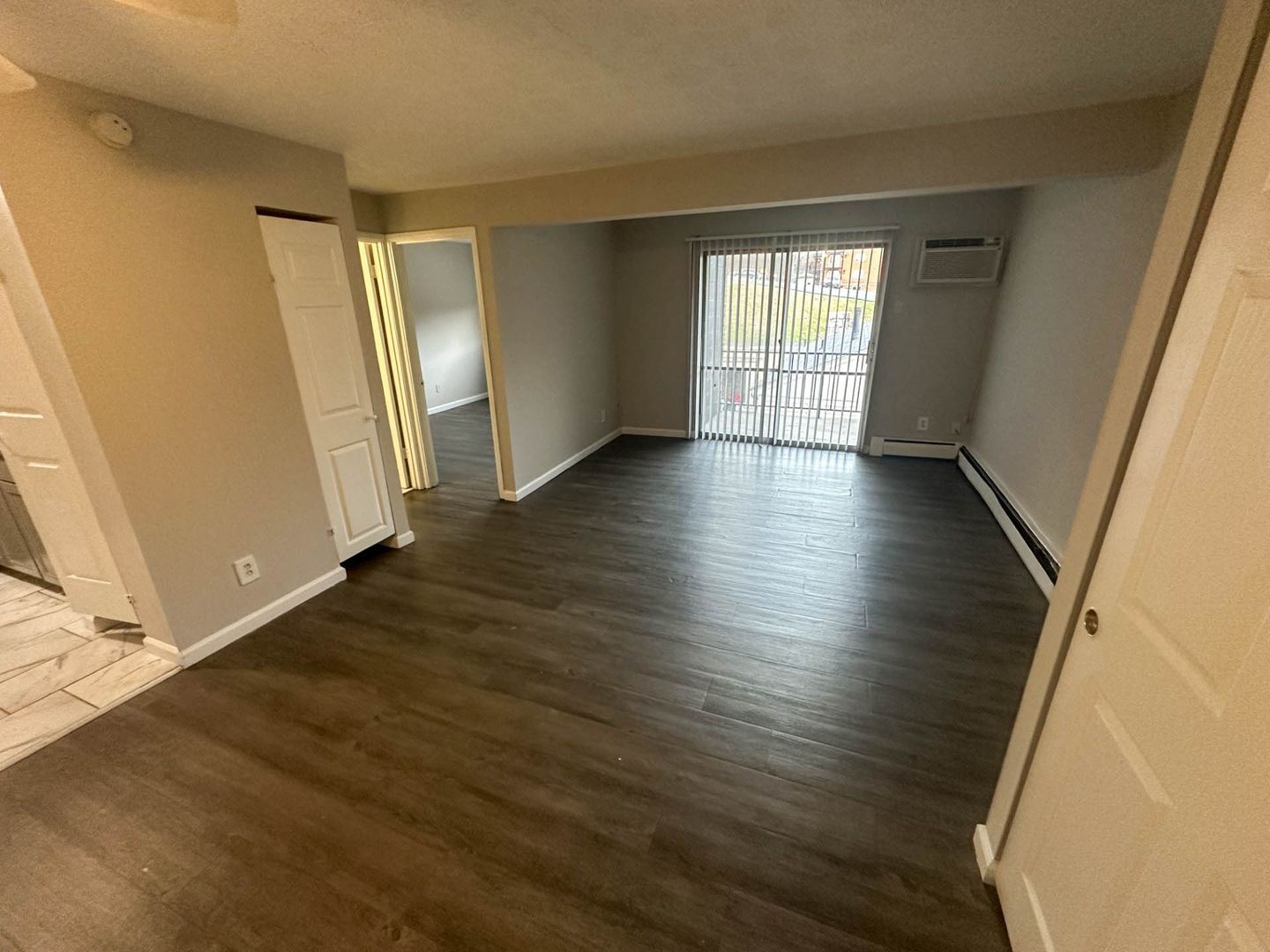 Cincinnati Apartment: 714 Clifton Colony Dr