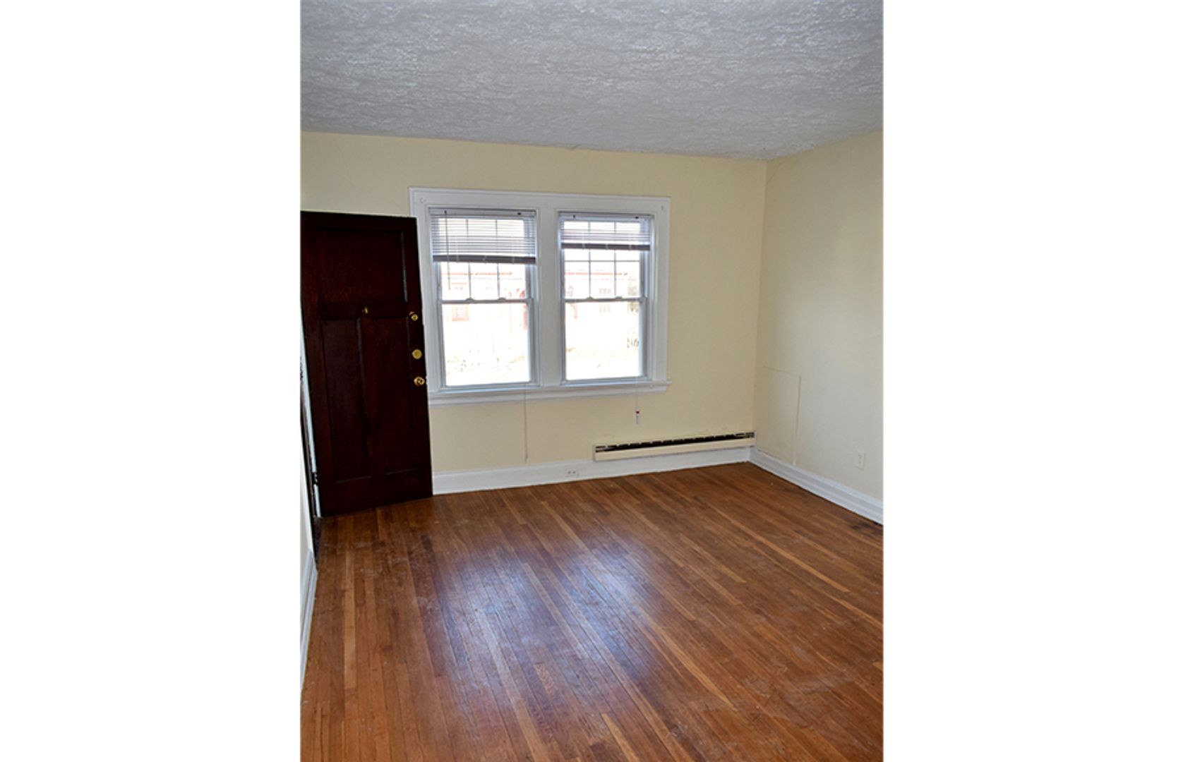 Cincinnati Apartment: 415-419-423 Probasco Street