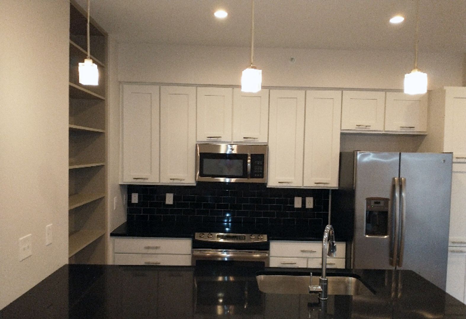 Cincinnati Apartment: 500 Lafayette Avenue