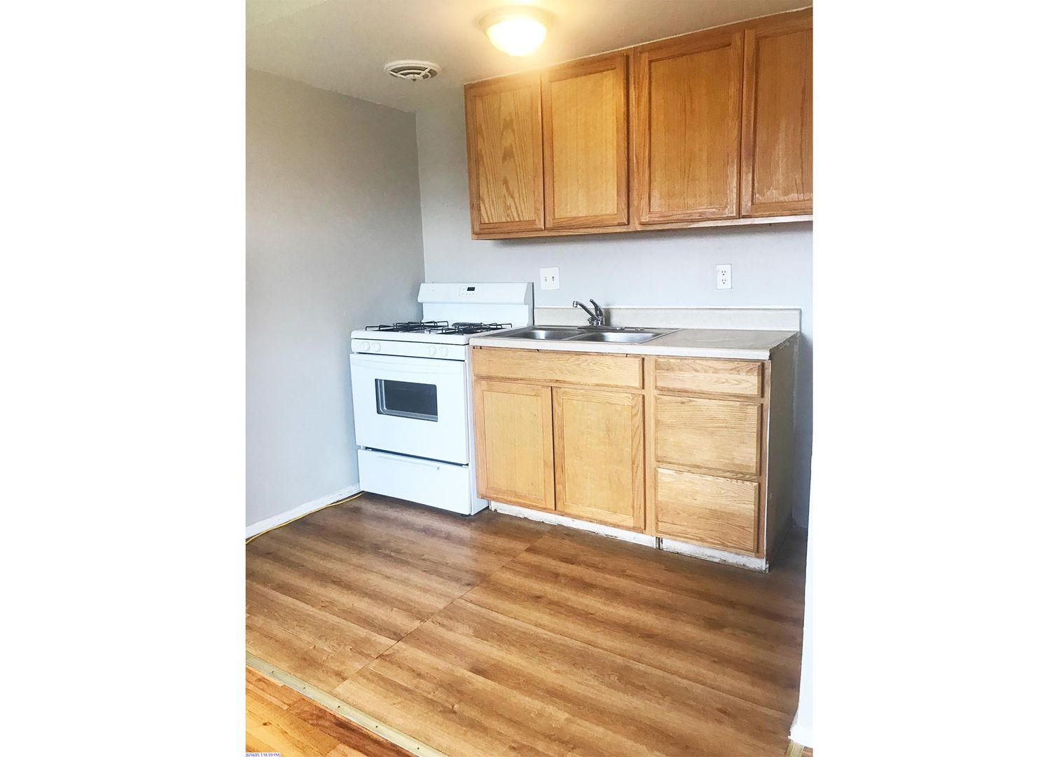 Cincinnati Apartment: 860 Beecher Street