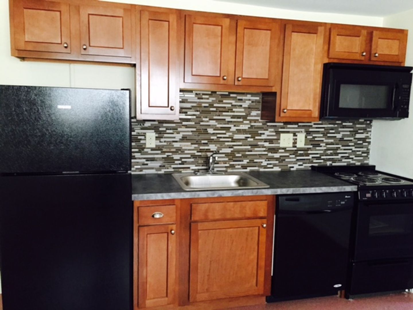 Cincinnati Apartment: 558 Lowell Avenue