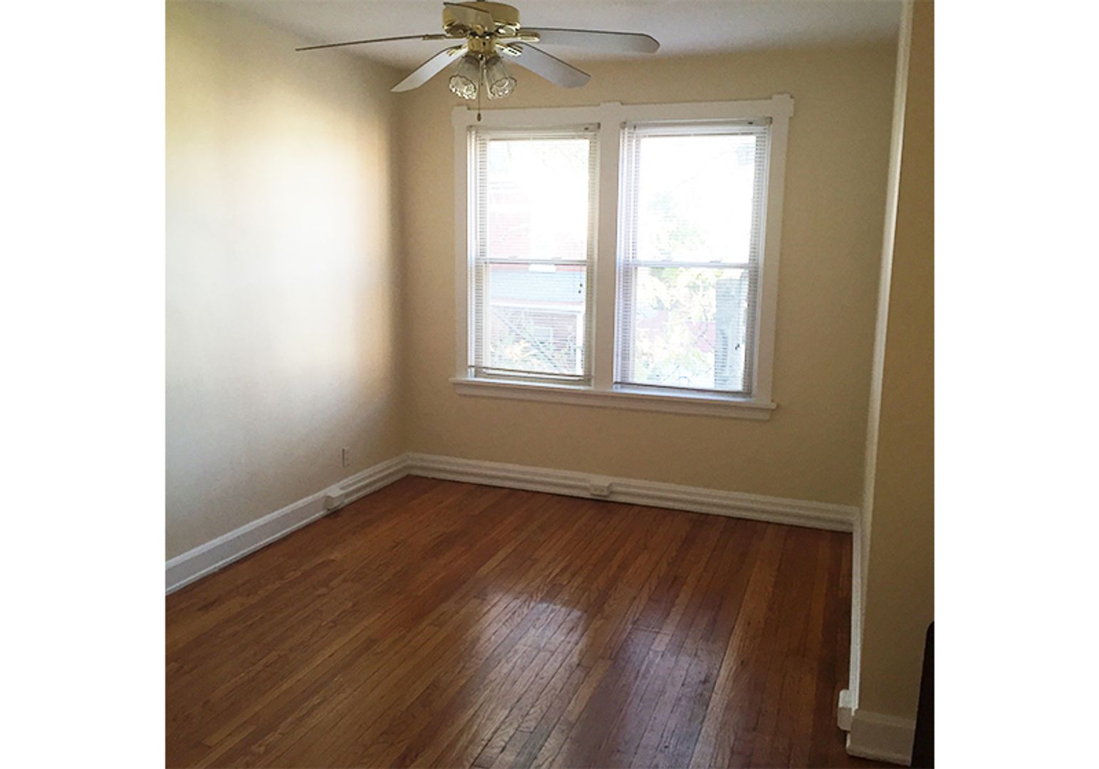 Cincinnati Apartment: 3404 Whitfield Avenue