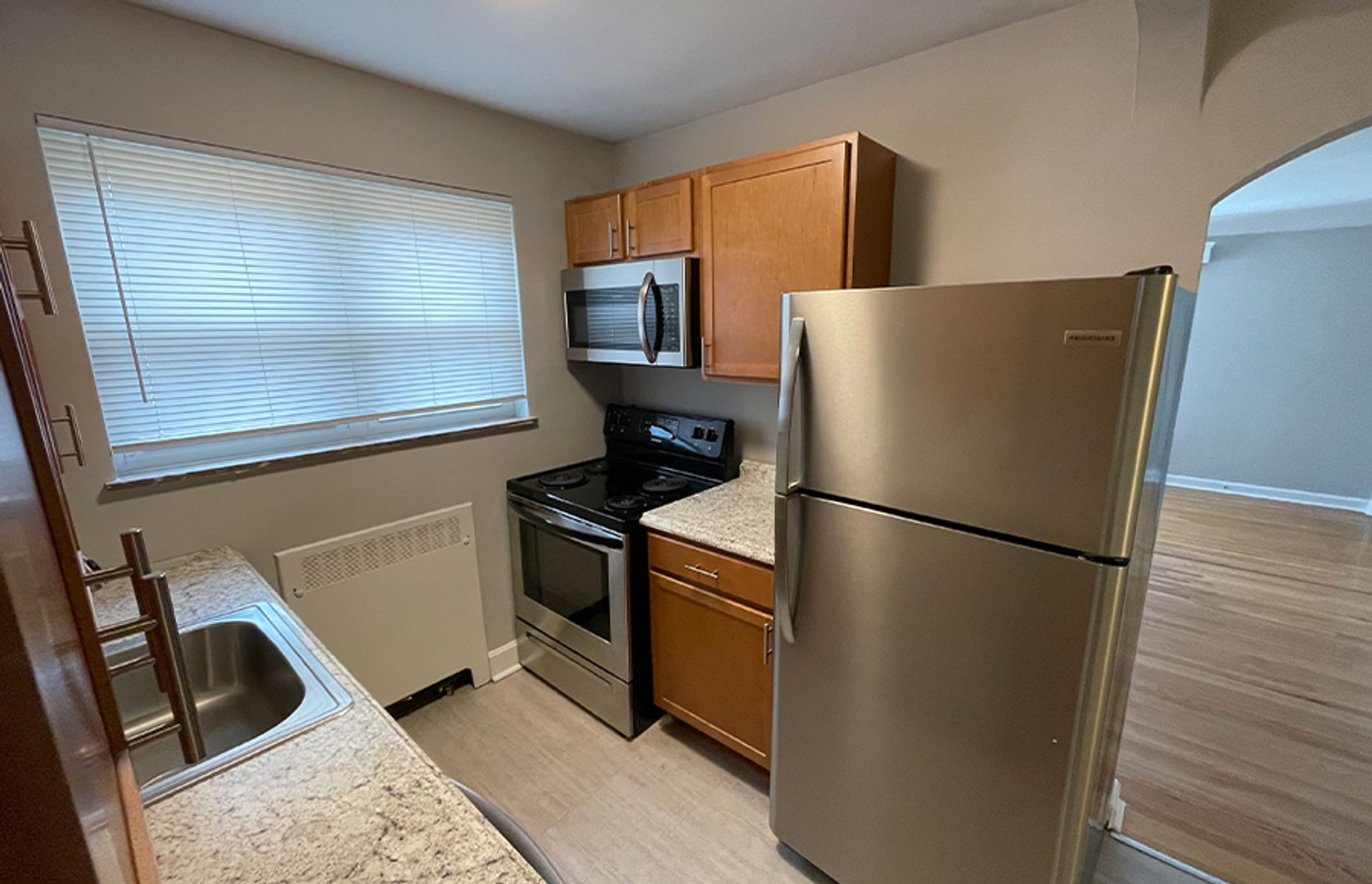 Cincinnati Apartment: 2702 Edroy Court