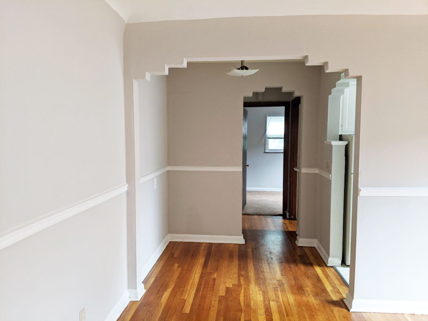 Cincinnati Apartment: 956 Ludlow Avenue
