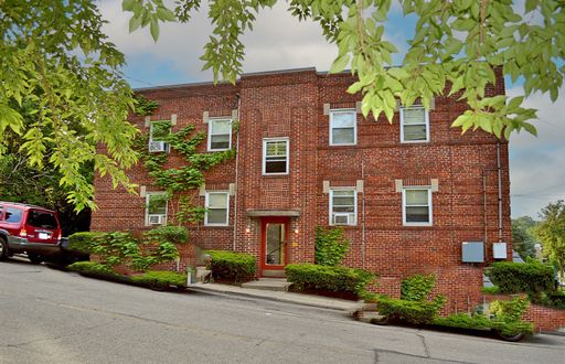 960 Ludlow Avenue #7