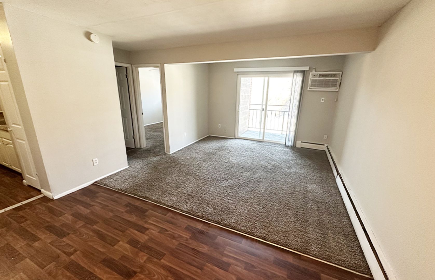 Cincinnati Apartment: 714 Clifton Colony Dr