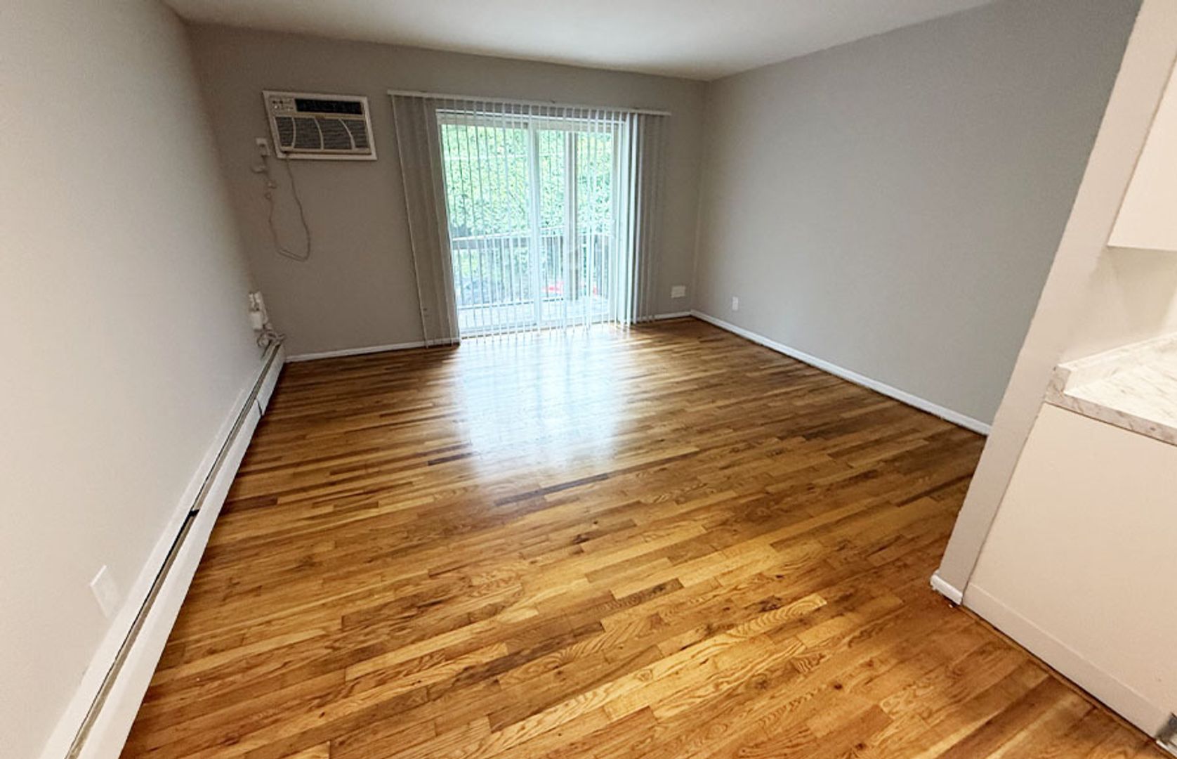 Cincinnati Apartment: 3051 Marshall Avenue
