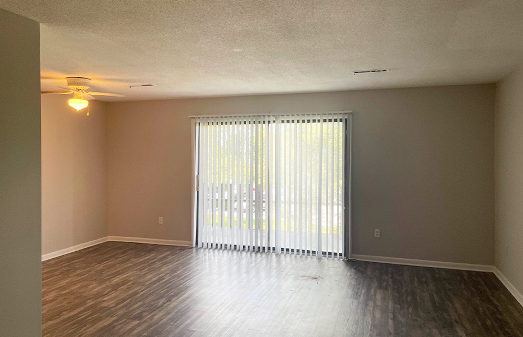 Cincinnati Apartment: 1600 Thompson Heights