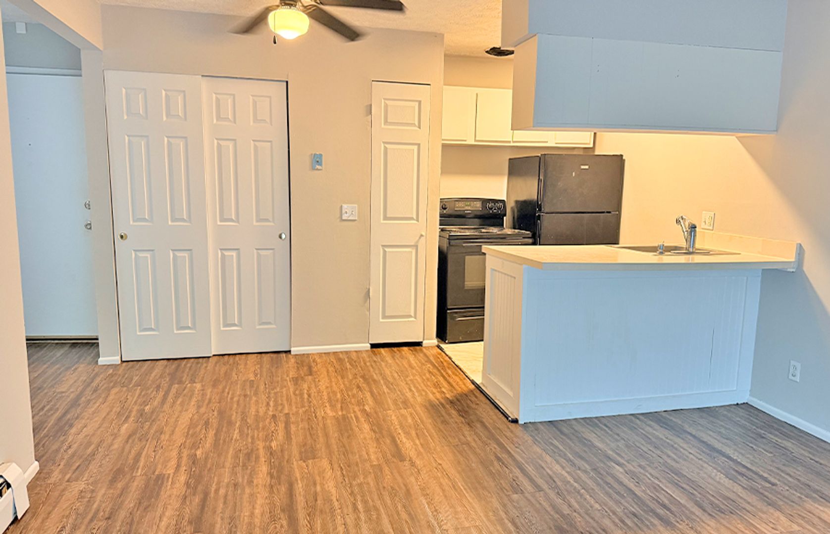 Cincinnati Apartment: 714 Clifton Colony Dr