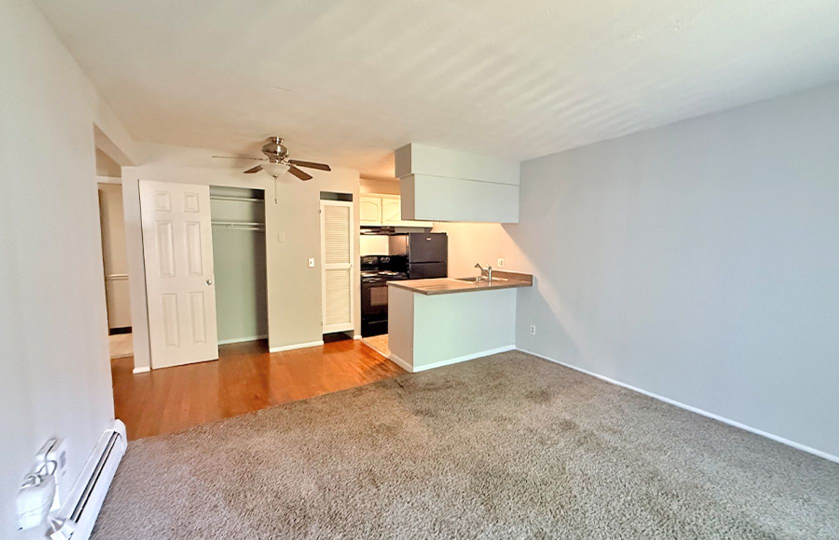 Cincinnati Apartment: 714 Clifton Colony Dr