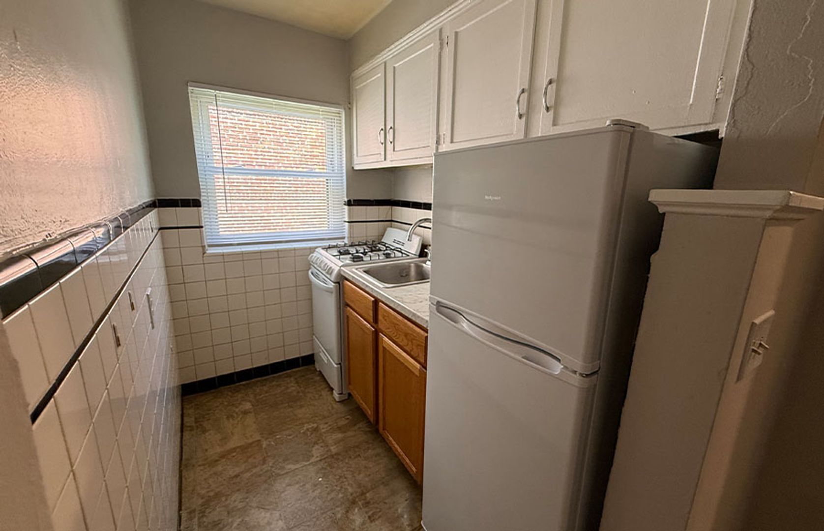 Cincinnati Apartment: 956 Ludlow Avenue